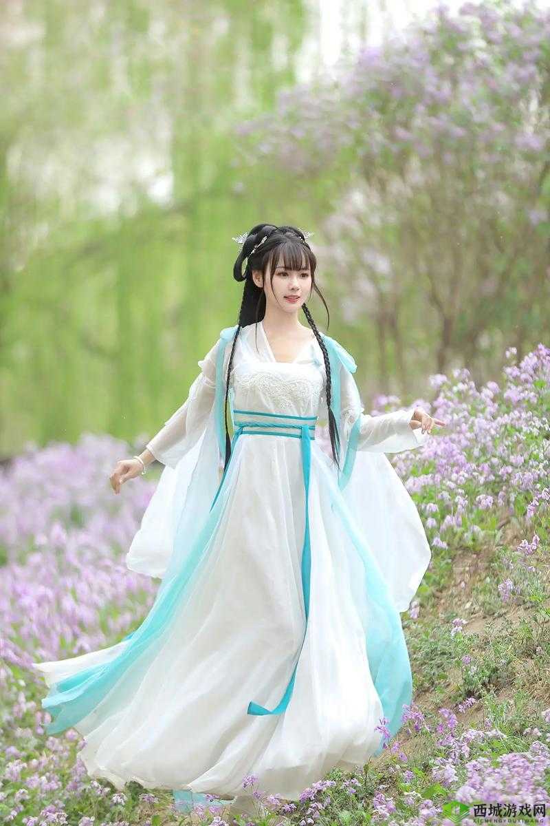 小师妹:江湖初露锋芒的灵动少女